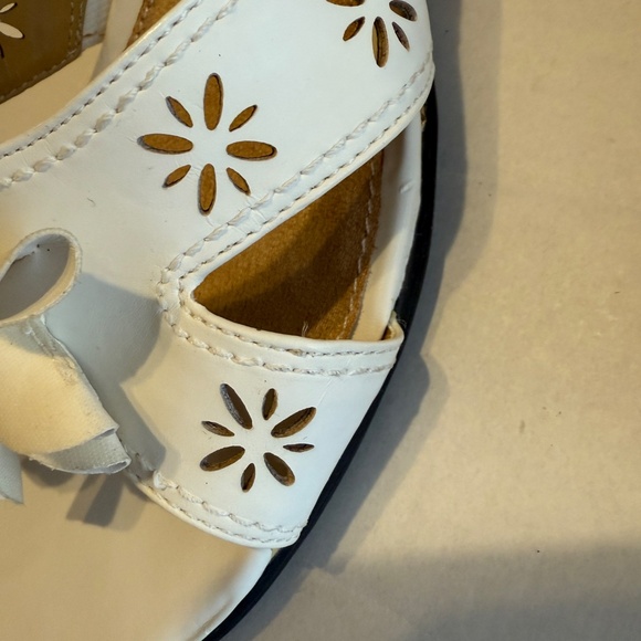 Life Stride Slip on Wedge sandals size 8 1/2 M - Picture 3 of 8